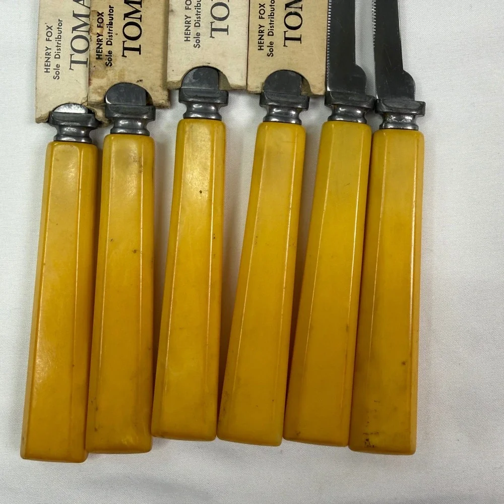 Vintage Henrys Original Tomato Steak Knives Set 6 Bakelite Handle Stainless